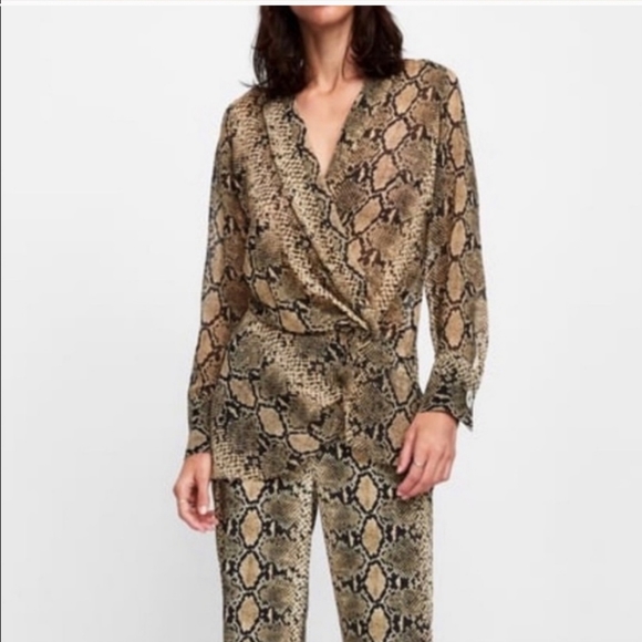 Zara Snakeskin Print Twist Front Blouse - Picture 2 of 7